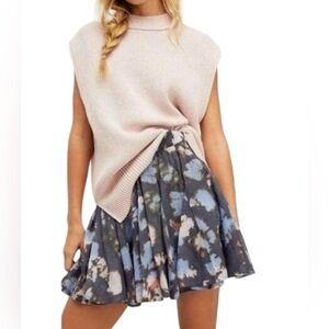 Free People Sway Abstract My Way Tie Dye Pleated A-Line Mini Skirt XS NWT